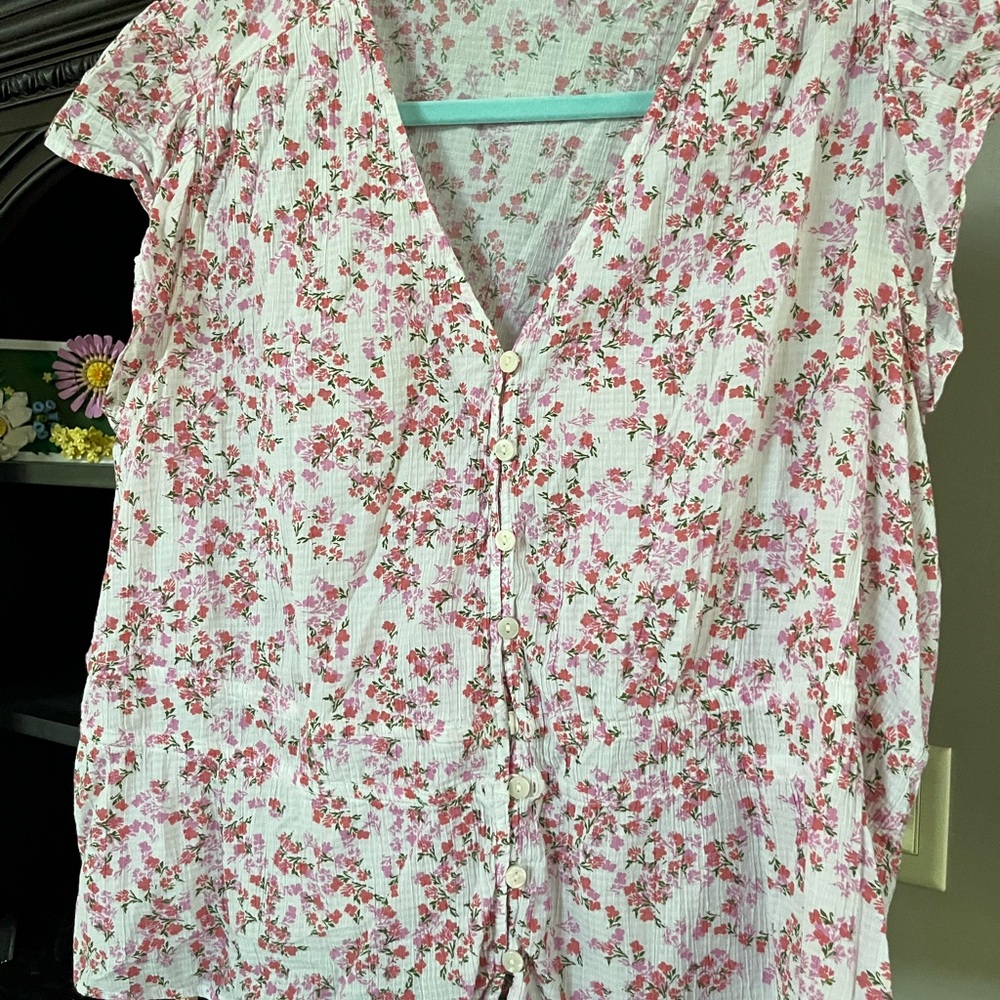 Time and Tru White Blouse with Pink Floral Print